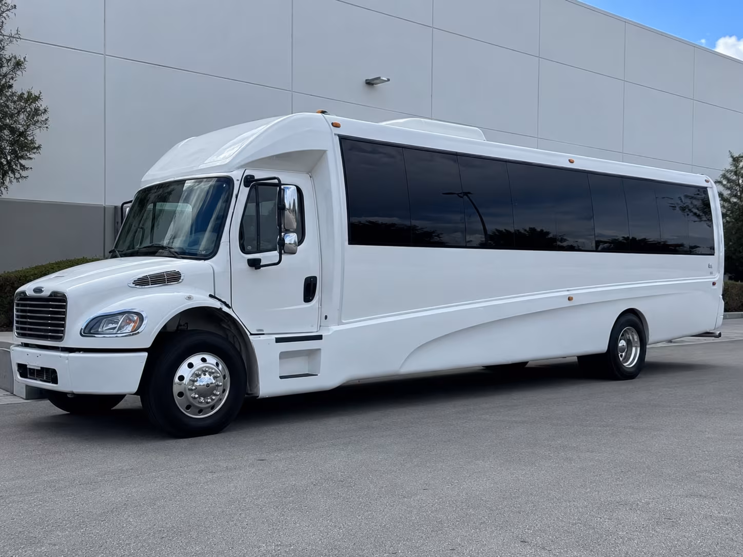 egg harbor party bus
