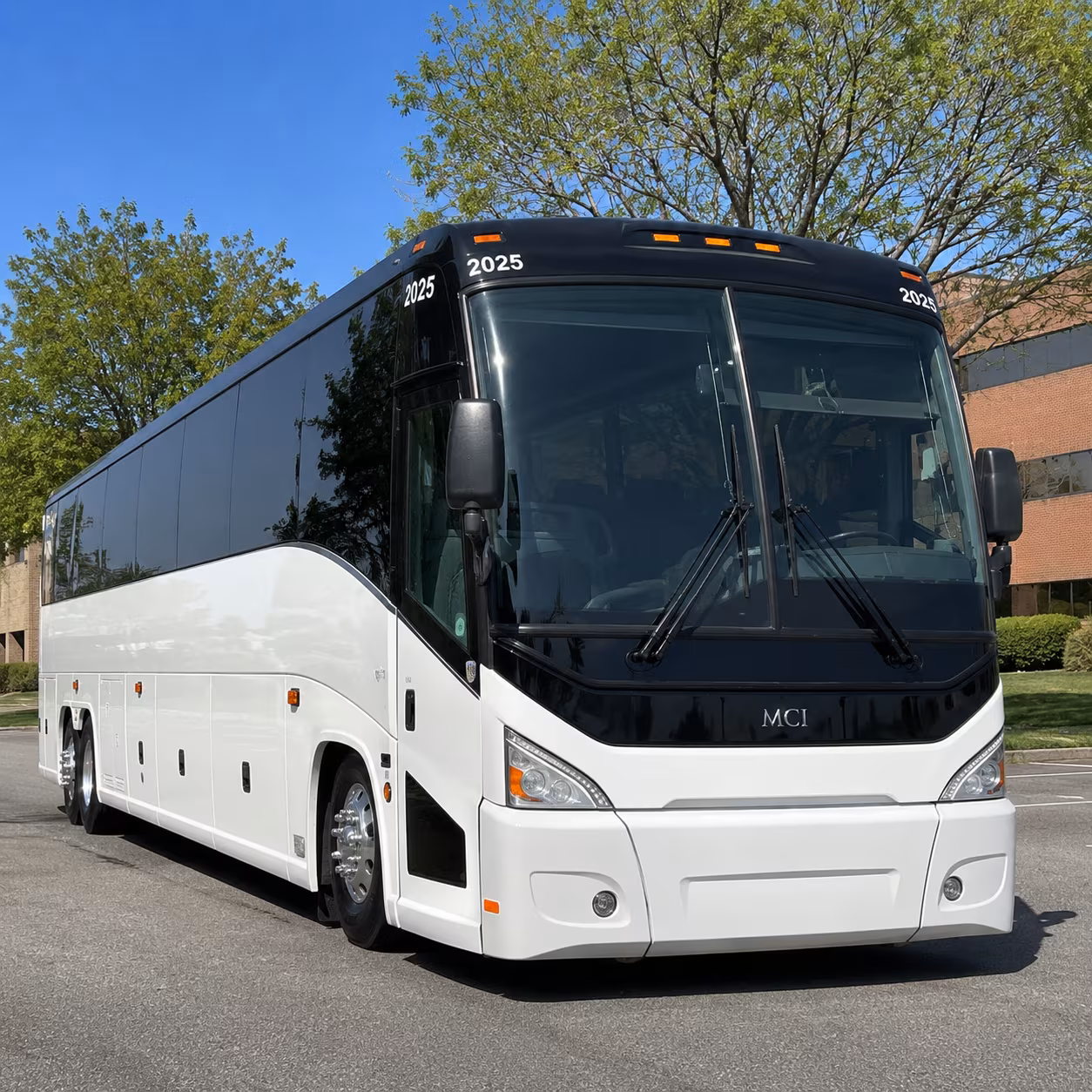 every concert group in egg harbor finds the right bus here