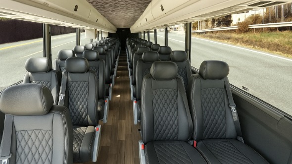egg harbor 18 passenger minibus rental